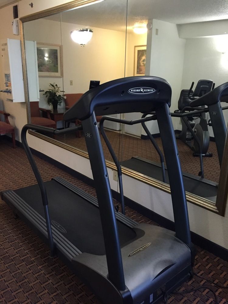 Quality Inn Milwaukee- Брукфілд Екстер'єр фото